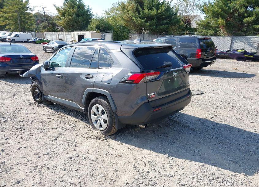 Photo 3 of 2021 Toyota Rav4 LE (VIN 2T3F1RFV5MW170810)