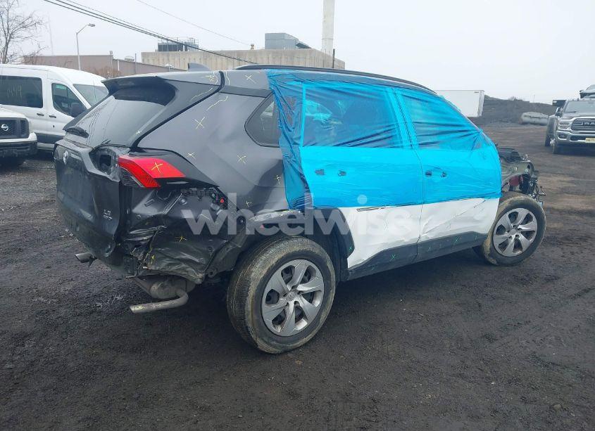 Photo 4 of 2021 Toyota Rav4 LE (VIN 2T3F1RFV5MW240810)