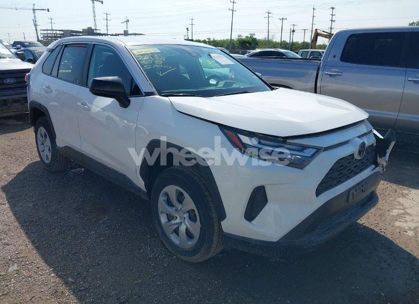 2025 Toyota Rav4 LE (VIN 2T3F1RFV5SW527044) main photo