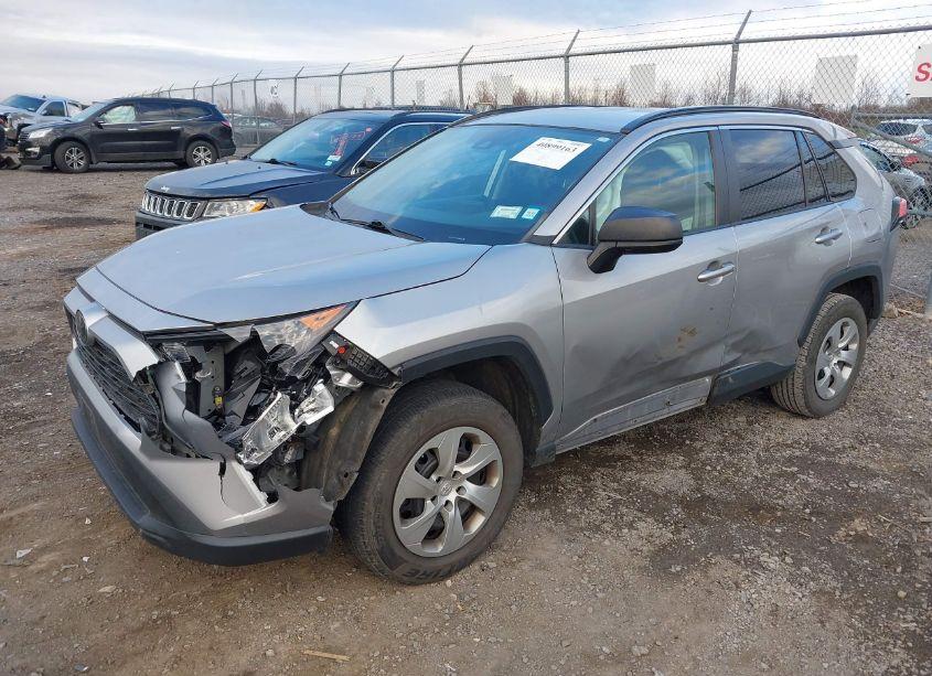 Photo 2 of 2020 Toyota Rav4 LE (VIN 2T3F1RFV6LC088438)