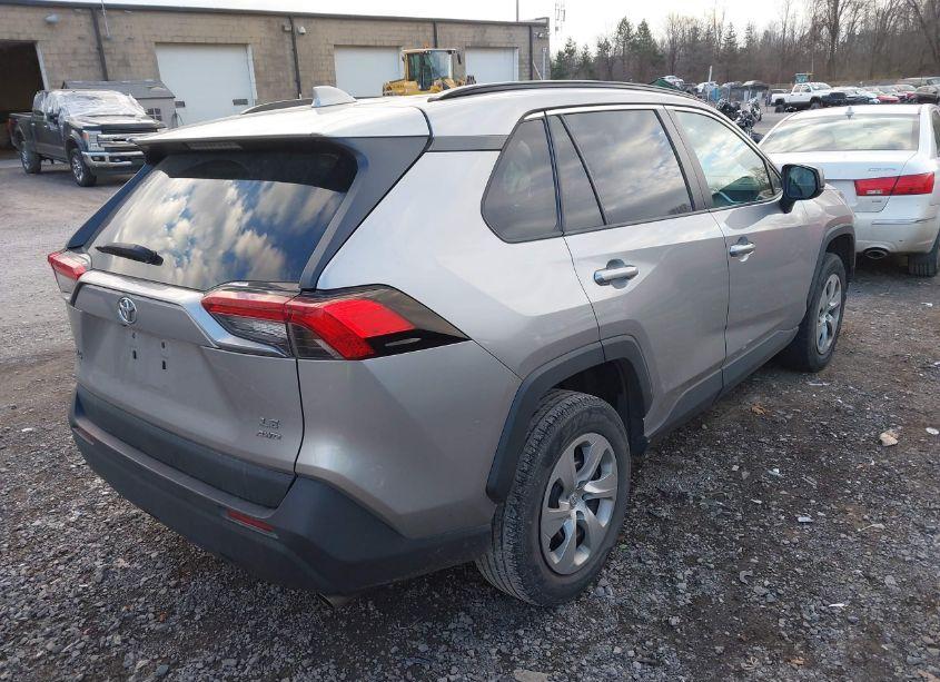 Photo 4 of 2020 Toyota Rav4 LE (VIN 2T3F1RFV6LC088438)