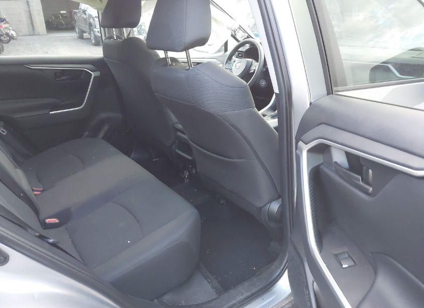 Photo 8 of 2020 Toyota Rav4 LE (VIN 2T3F1RFV6LC088438)