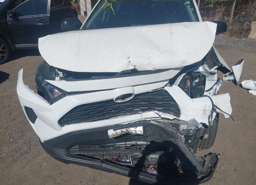 Photo 10 of 2020 Toyota Rav4 LE (VIN 2T3F1RFV6LC101768)