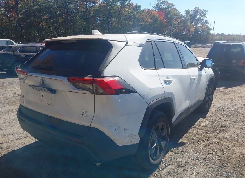Photo 4 of 2020 Toyota Rav4 LE (VIN 2T3F1RFV6LC101768)