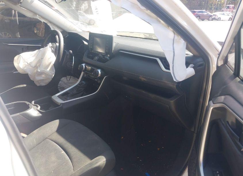 Photo 5 of 2020 Toyota Rav4 LE (VIN 2T3F1RFV6LC101768)