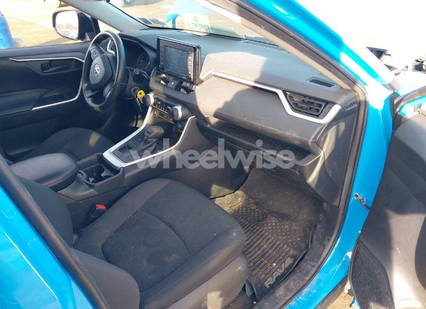 Photo 5 of 2020 Toyota Rav4 LE (VIN 2T3F1RFV6LW110842)