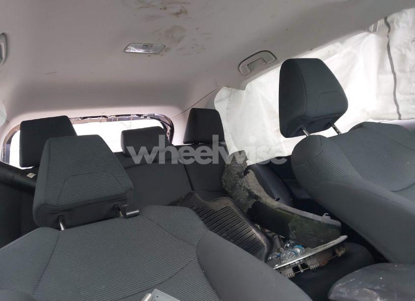 Photo 8 of 2021 Toyota Rav4 LE (VIN 2T3F1RFV6MC227310)