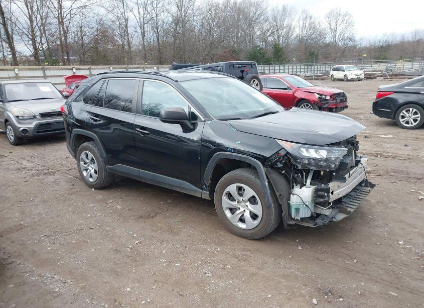 2021 Toyota Rav4 LE (VIN 2T3F1RFV6MW193593) main photo