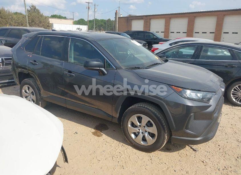 2022 Toyota Rav4 LE (VIN 2T3F1RFV6NC322161) main photo