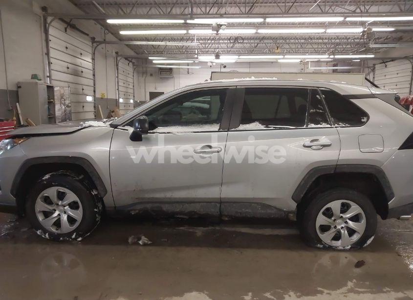Photo 14 of 2022 Toyota Rav4 LE (VIN 2T3F1RFV6NW266138)
