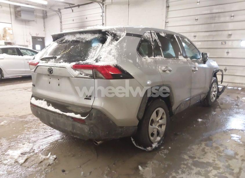Photo 4 of 2022 Toyota Rav4 LE (VIN 2T3F1RFV6NW266138)