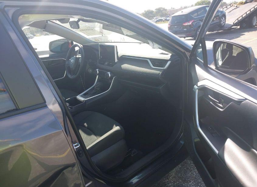 Photo 5 of 2024 Toyota Rav4 LE (VIN 2T3F1RFV6RC417910)