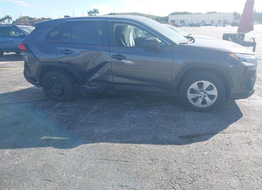 Photo 6 of 2024 Toyota Rav4 LE (VIN 2T3F1RFV6RC417910)