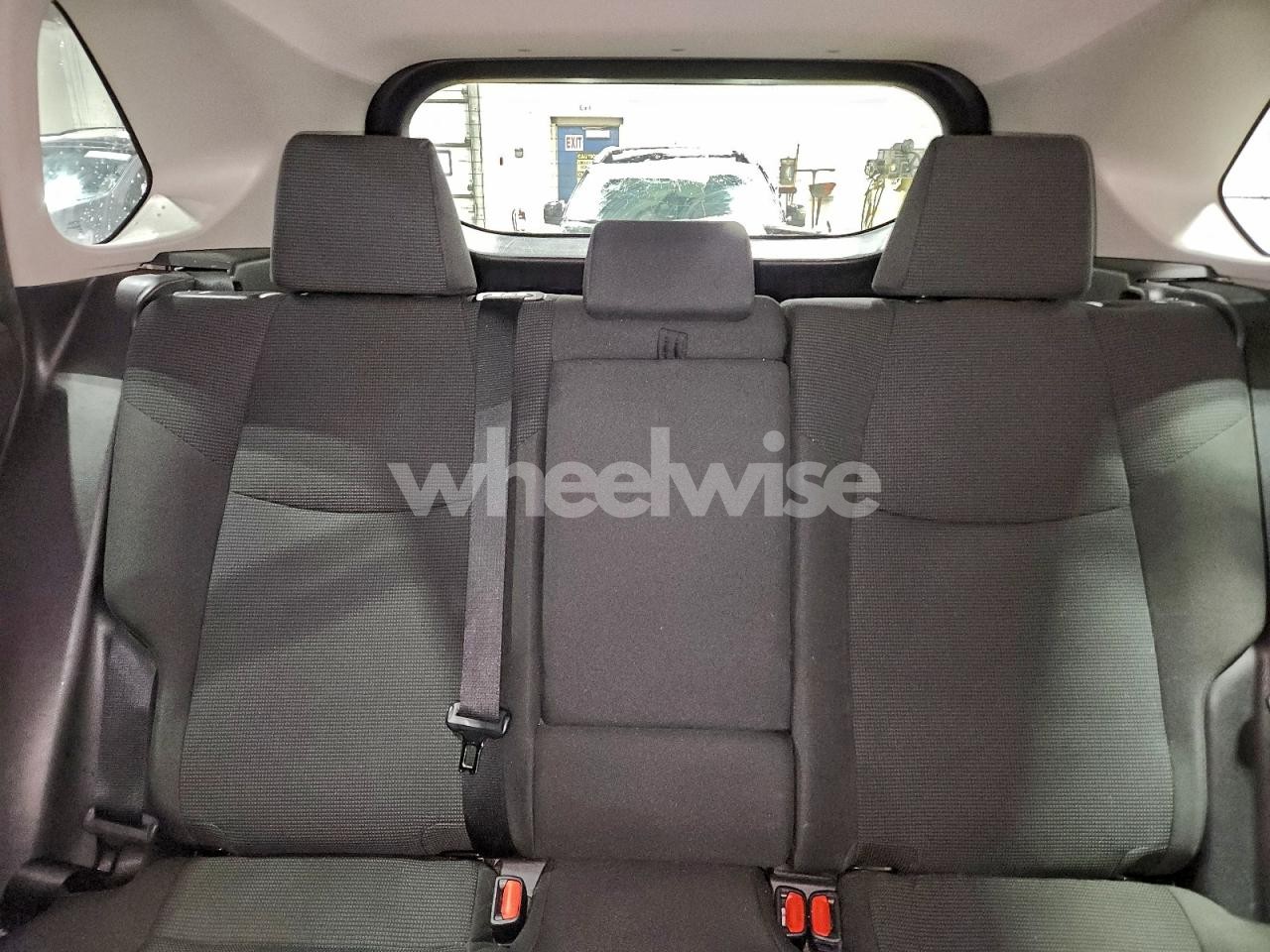 Photo 10 of 2019 TOYOTA RAV4 LE (VIN 2T3F1RFV7KW076053)