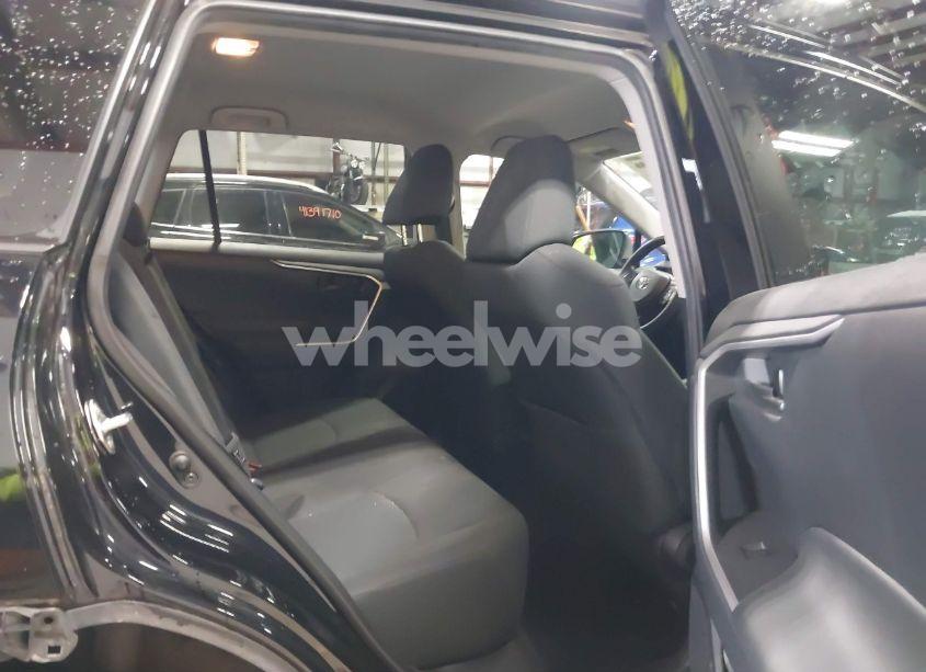 Photo 8 of 2020 Toyota Rav4 LE (VIN 2T3F1RFV7LC113699)