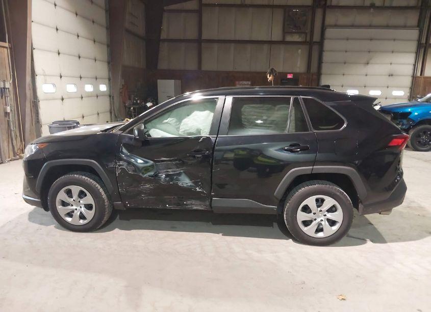 Photo 14 of 2020 Toyota Rav4 LE (VIN 2T3F1RFV7LW112616)