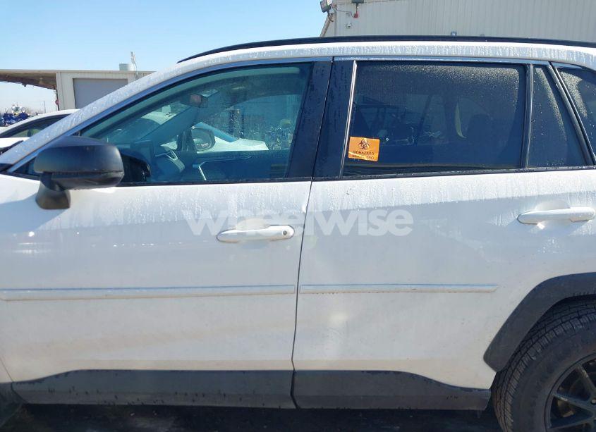 Photo 14 of 2020 Toyota Rav4 LE (VIN 2T3F1RFV7LW124233)