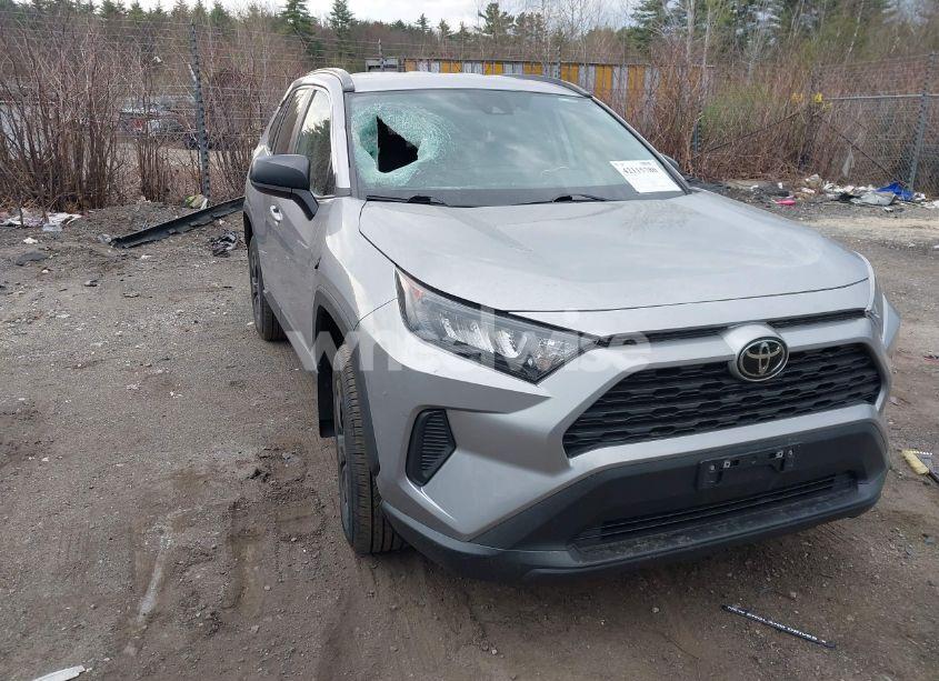 2021 Toyota Rav4 LE (VIN 2T3F1RFV7MC242074) main photo