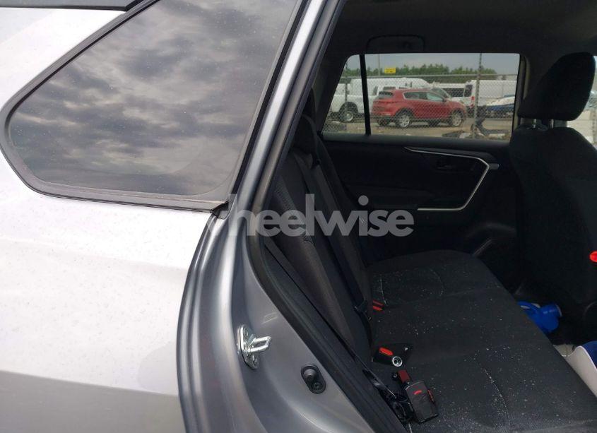 Photo 8 of 2021 Toyota Rav4 LE (VIN 2T3F1RFV7MC242074)