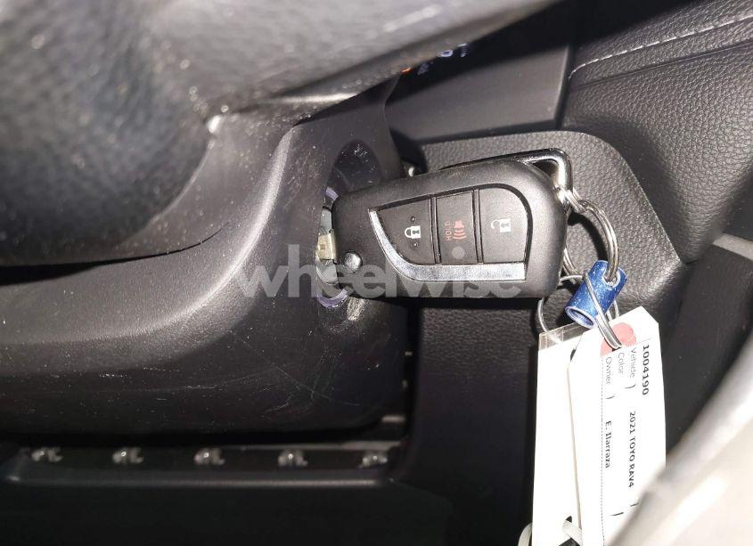 Photo 11 of 2021 Toyota Rav4 LE (VIN 2T3F1RFV7MC242625)