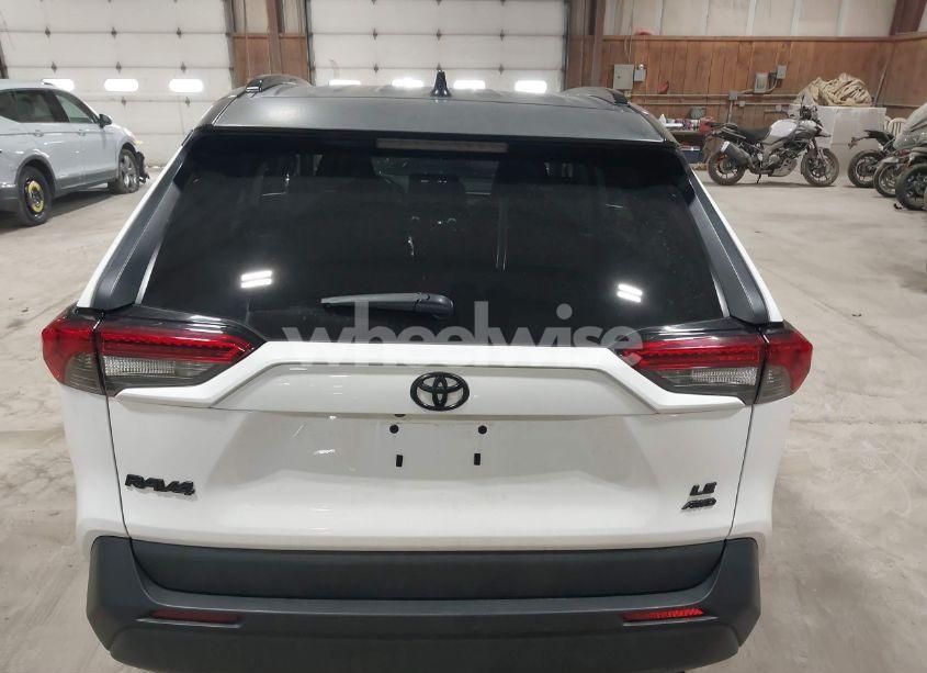 Photo 16 of 2021 Toyota Rav4 LE (VIN 2T3F1RFV7MC242625)
