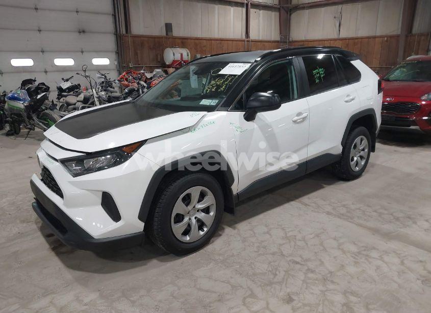 Photo 2 of 2021 Toyota Rav4 LE (VIN 2T3F1RFV7MC242625)