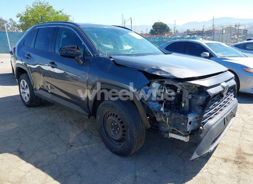 2021 Toyota Rav4 LE (VIN 2T3F1RFV7MW185857) main photo