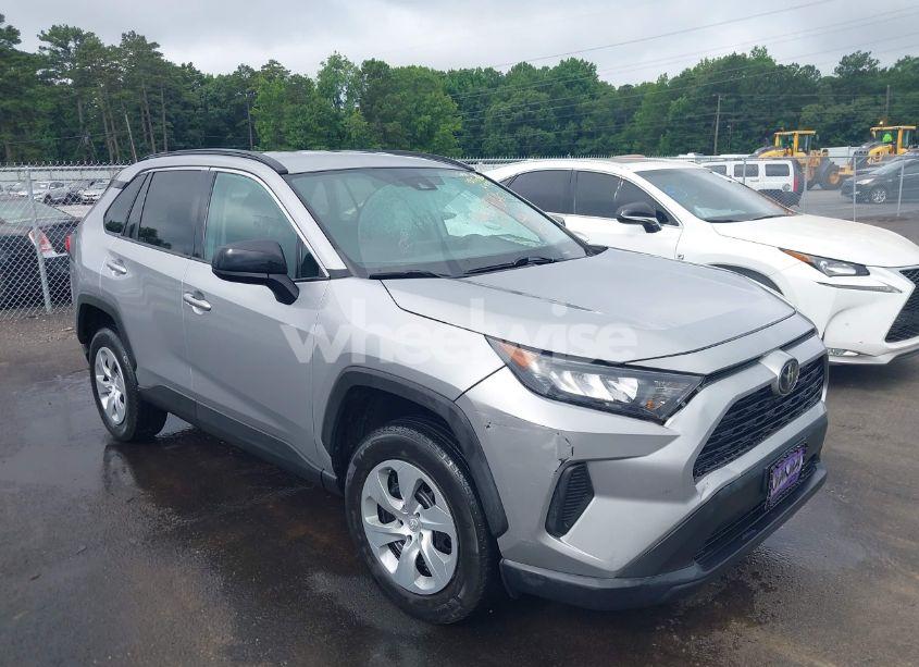 2021 Toyota Rav4 LE (VIN 2T3F1RFV7MW203841) main photo