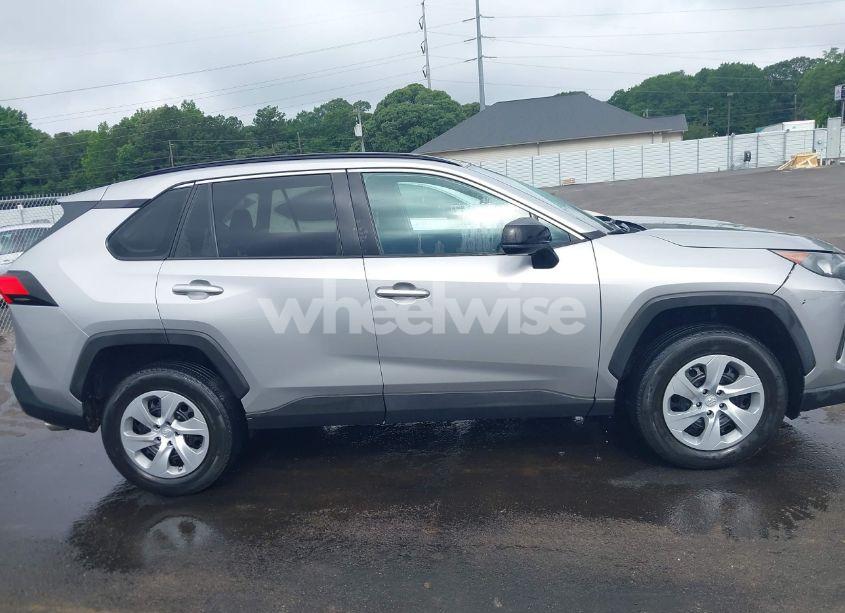Photo 13 of 2021 Toyota Rav4 LE (VIN 2T3F1RFV7MW203841)