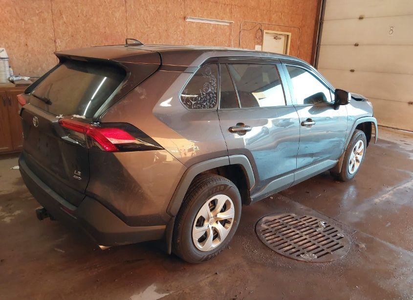 Photo 4 of 2022 Toyota Rav4 LE (VIN 2T3F1RFV7NC278607)