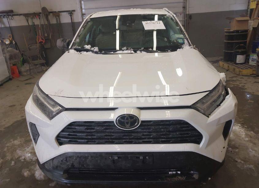 Photo 13 of 2023 Toyota Rav4 LE (VIN 2T3F1RFV7PC374417)
