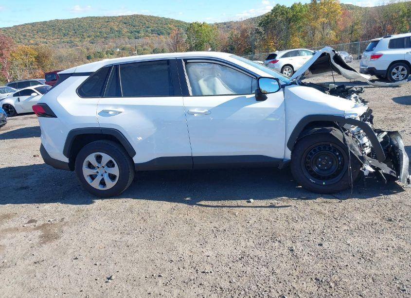 Photo 12 of 2024 Toyota Rav4 LE (VIN 2T3F1RFV7RC406320)
