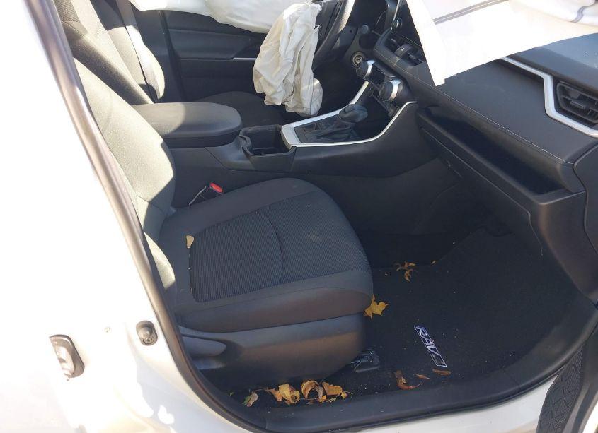 Photo 5 of 2024 Toyota Rav4 LE (VIN 2T3F1RFV7RC406320)