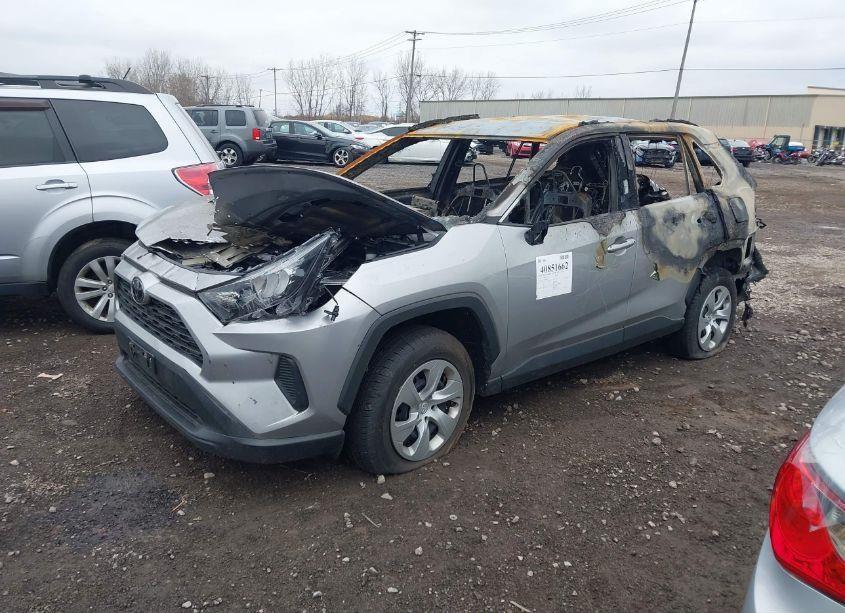 Photo 2 of 2020 Toyota Rav4 LE (VIN 2T3F1RFV8LC061287)