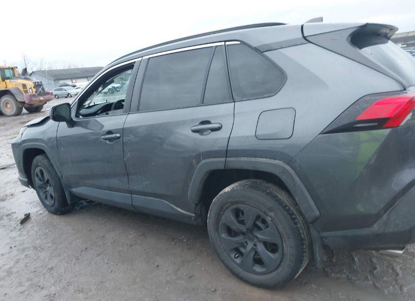 Photo 14 of 2021 Toyota Rav4 LE (VIN 2T3F1RFV8MW149871)