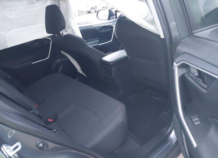 Photo 8 of 2021 Toyota Rav4 LE (VIN 2T3F1RFV8MW149871)
