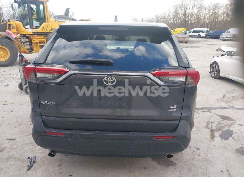 Photo 16 of 2022 Toyota Rav4 LE (VIN 2T3F1RFV8NC281984)