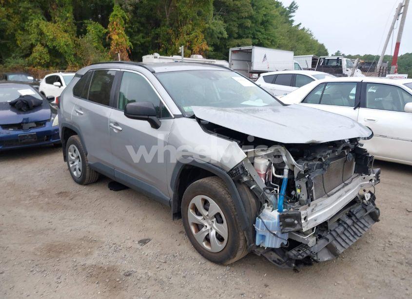 2020 Toyota Rav4 LE (VIN 2T3F1RFV9LW092126) main photo