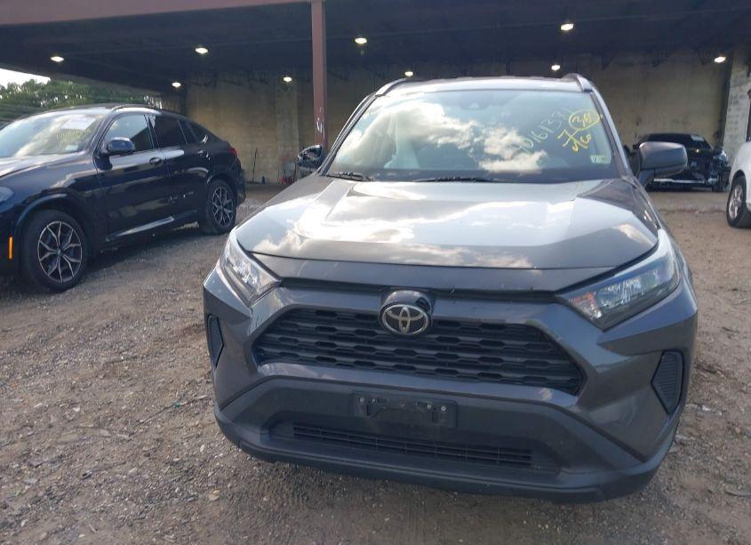 Photo 12 of 2020 Toyota Rav4 LE (VIN 2T3F1RFV9LW102606)