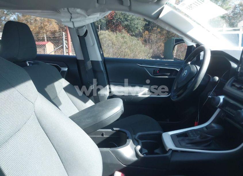 Photo 5 of 2021 Toyota Rav4 LE (VIN 2T3F1RFV9MW191613)