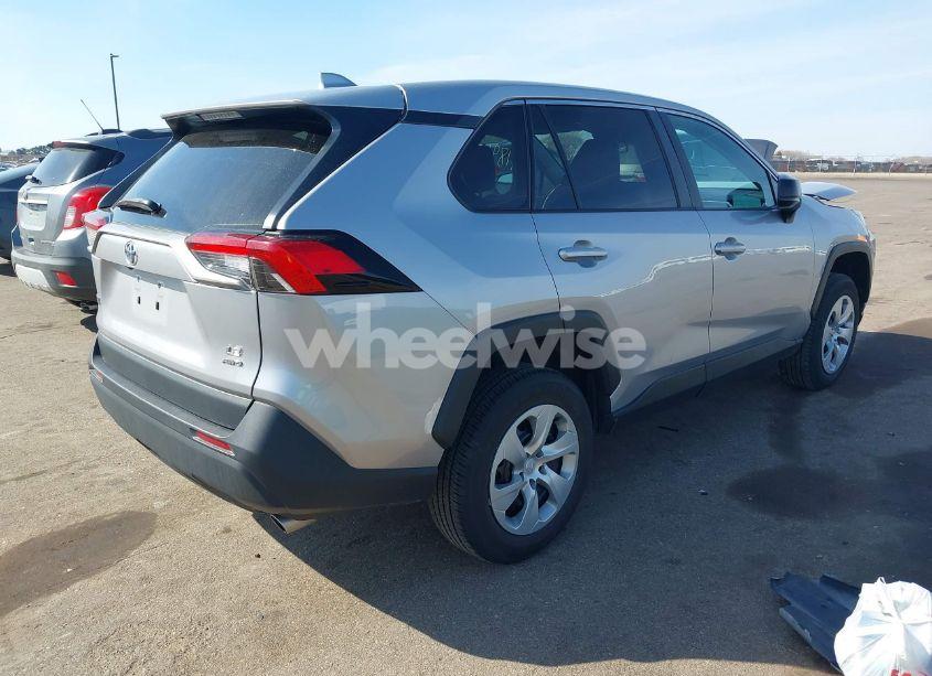 Photo 4 of 2022 Toyota Rav4 LE (VIN 2T3F1RFV9NC276261)