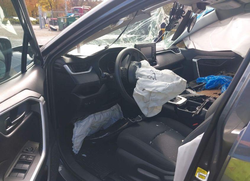 Photo 5 of 2021 Toyota Rav4 LE (VIN 2T3F1RFVXMC169511)