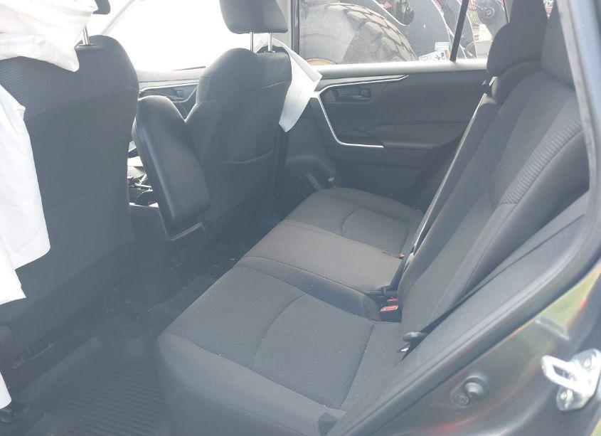 Photo 8 of 2021 Toyota Rav4 LE (VIN 2T3F1RFVXMC169511)