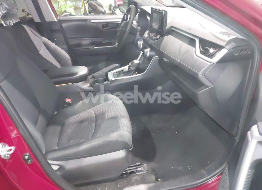 Photo 5 of 2021 Toyota Rav4 LE (VIN 2T3F1RFVXMW180846)