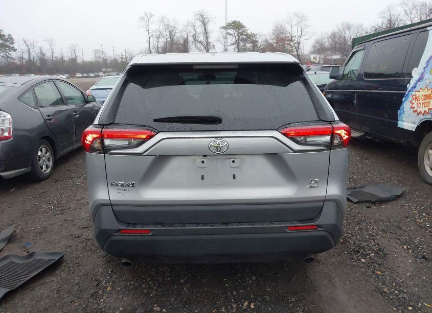 Photo 16 of 2022 Toyota Rav4 LE (VIN 2T3F1RFVXNW281211)