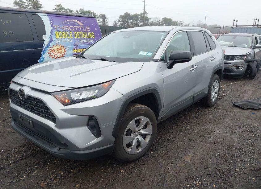 Photo 2 of 2022 Toyota Rav4 LE (VIN 2T3F1RFVXNW281211)