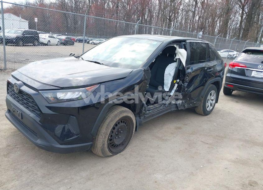 Photo 2 of 2022 Toyota Rav4 LE (VIN 2T3F1RFVXNW294573)