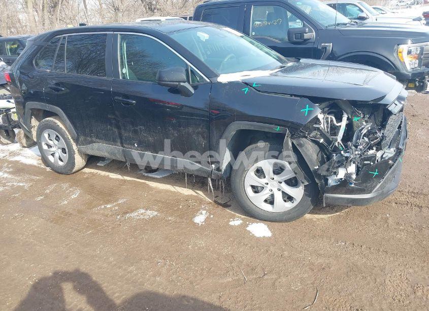 2024 Toyota Rav4 LE (VIN 2T3F1RFVXRC441093) main photo