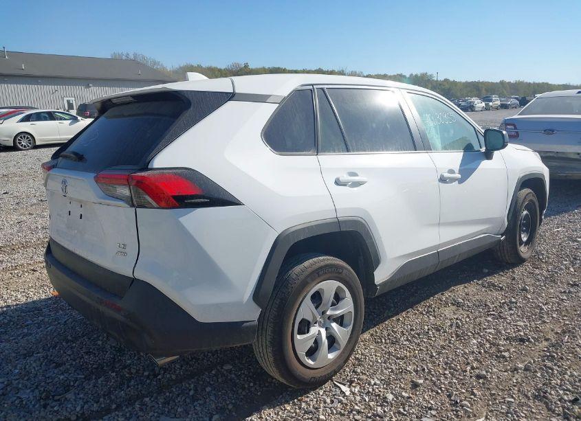 Photo 4 of 2024 Toyota Rav4 LE (VIN 2T3F1RFVXRW454103)