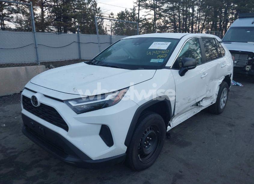 Photo 2 of 2024 Toyota Rav4 LE (VIN 2T3F1RFVXRW465134)